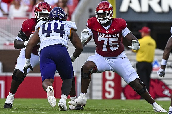 4 takeaways from Arkansas football's season opener vs. North Alabama