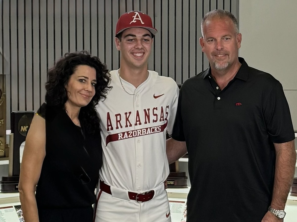 Get to know: '27 Arkansas baseball commitment Kam Smith