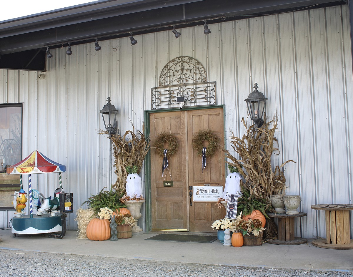 The Rabbit Hole marketplace brings vintage furniture, clothing vendors to Lake Village