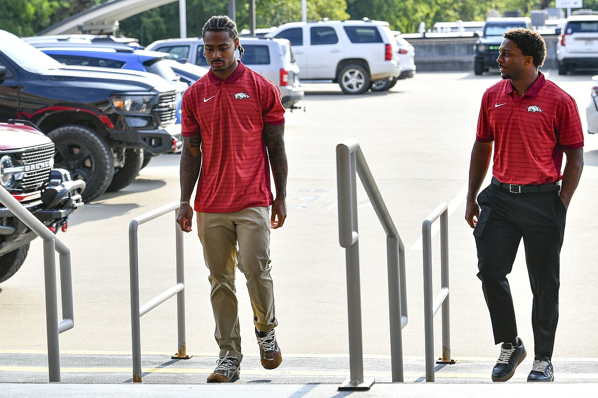 Judge weighing decision in eligibility case for Arkansas football players Caleb Wooden, Sean Williams