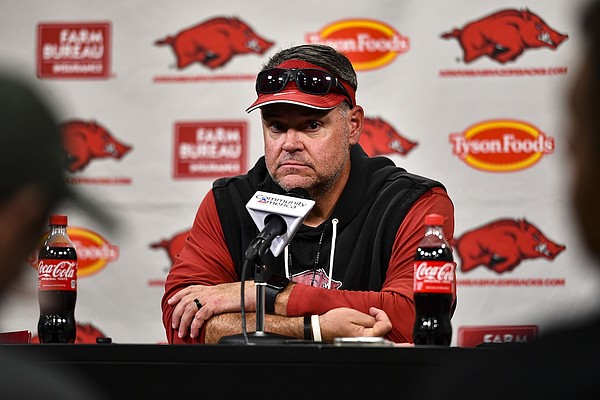 Tim Cramsey, Ron Roberts press conferences: Arkansas football coordinators preview Georgia