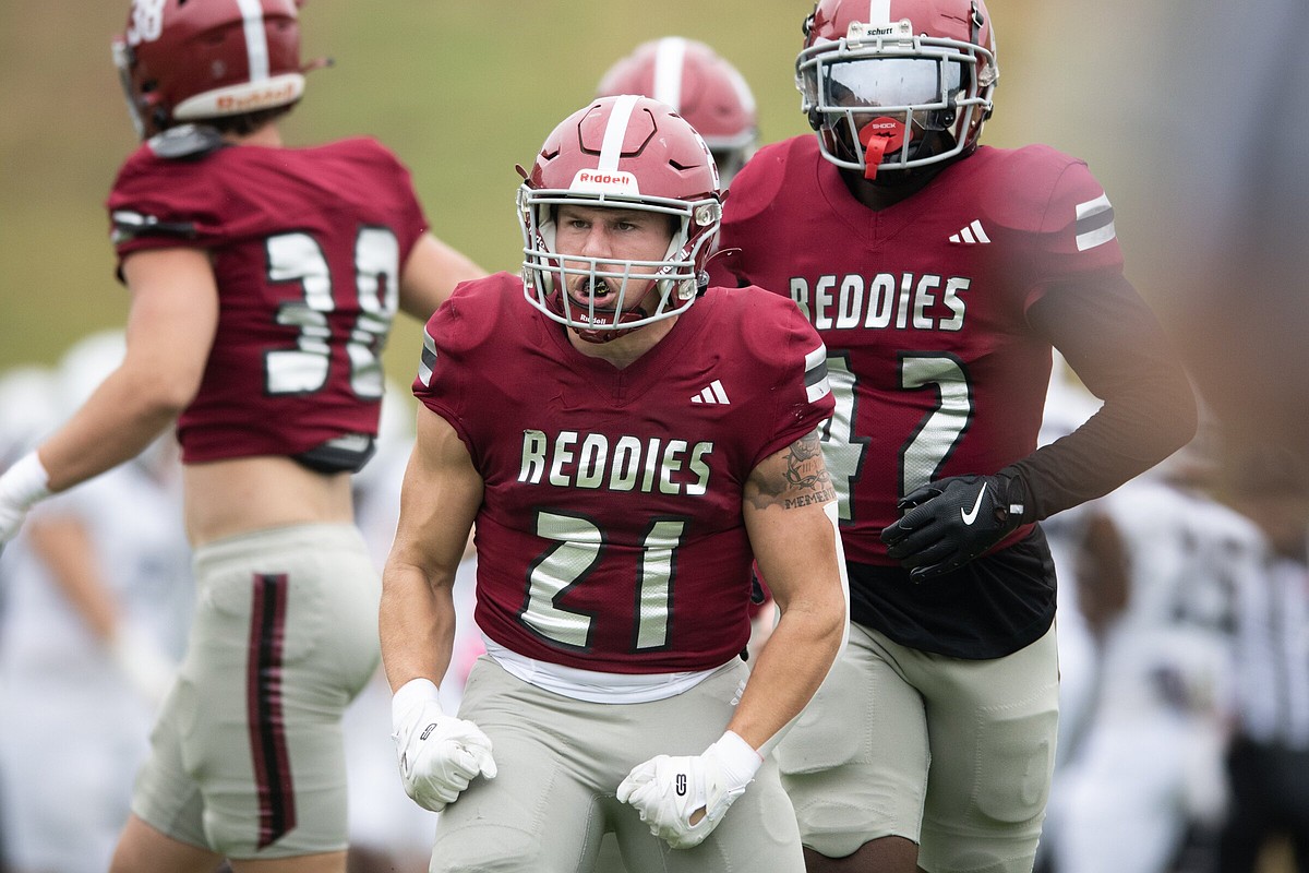 Reddies hold off upset bid, rally to improve to 5-0 | Northwest ...