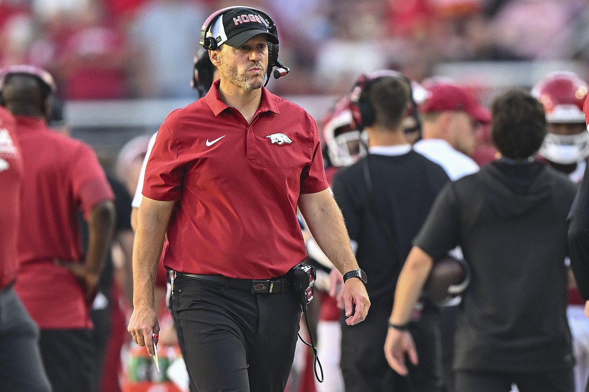 Ryan Silverfield Press Conference: Arkansas Football Falls Short Against Tennessee