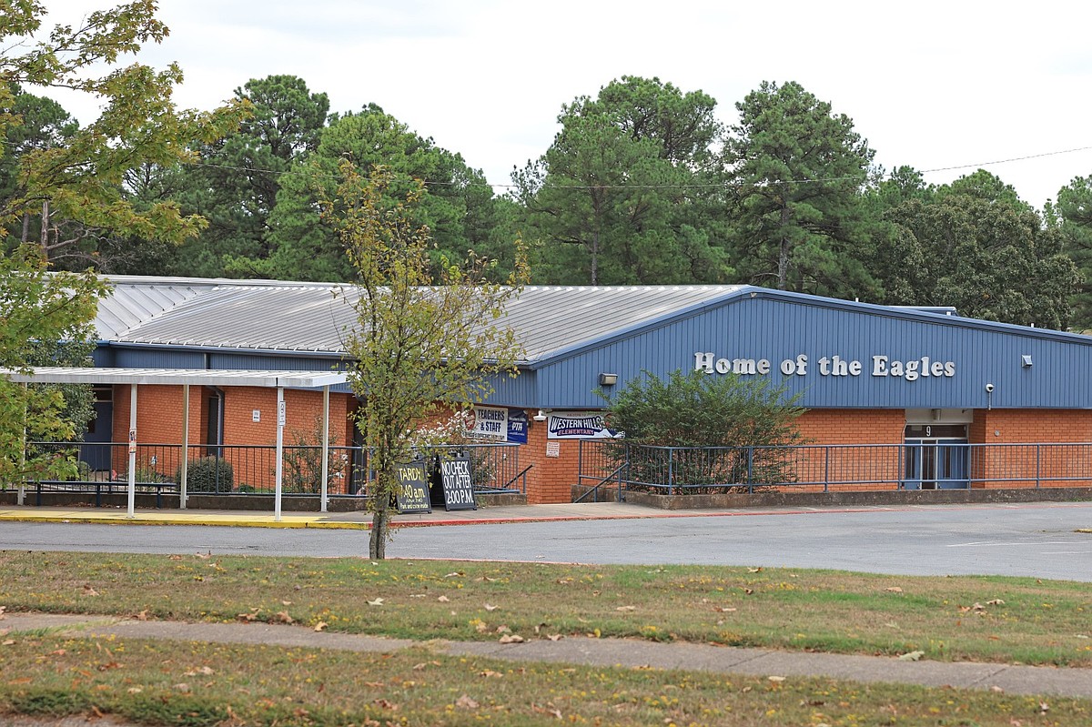 Little Rock district closing public schools as enrollment falls; shifting demographics, school choice options cited