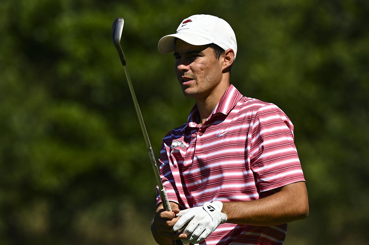 No. 1 Arkansas men’s golf shares win at Fallen Oak in final fall event ...