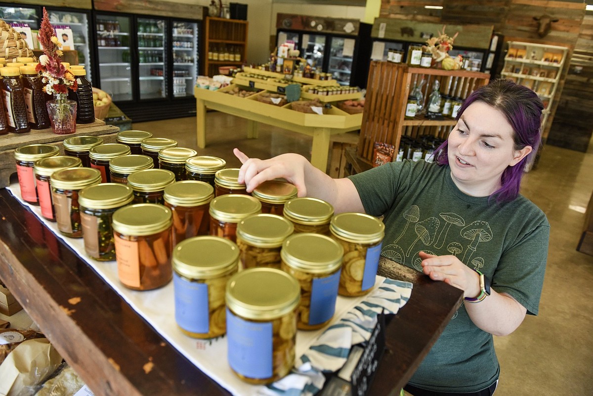 Little Farm Stop opens for year-round sales in west Little Rock’s Breckenridge Village
