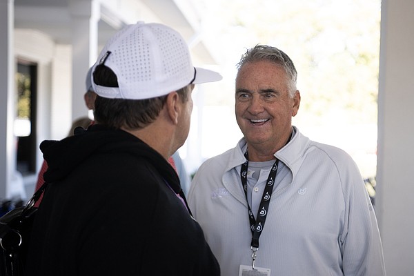 Nutt busy on shuttle operations | Arkansas Democrat Gazette