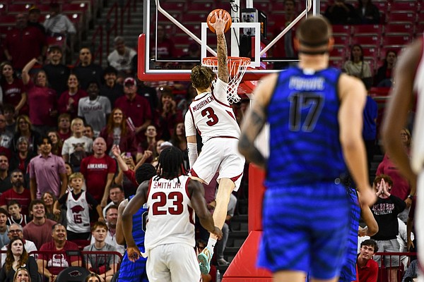 Arkansas basketball's Miikka Muurinen shows potential in Razorbacks ...