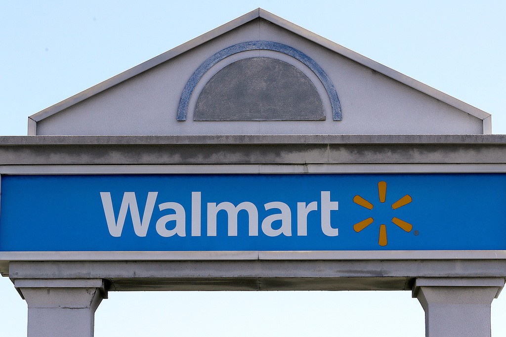 Walmart on McCain Boulevard in North Little Rock evacuated due to gas leak