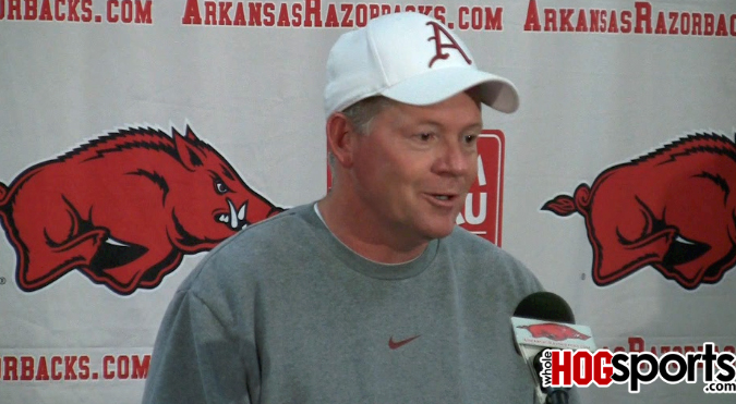 Arkansas coach Bobby Petrino previews the Razorbacks' game with Ole Miss. 