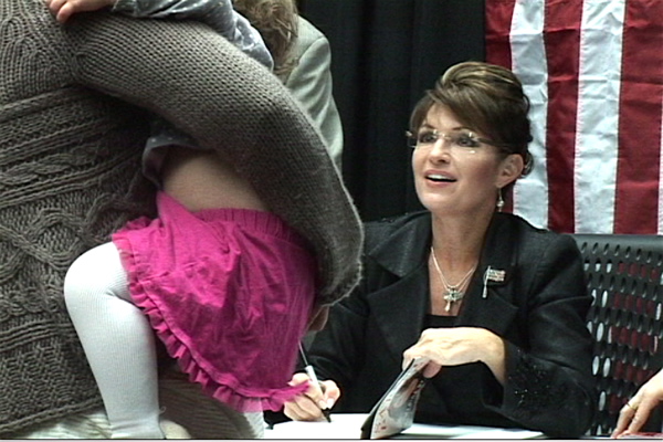 Former Alaska governor and vice-presidential candidate Sarah Palin Visits Little Rock Sam's Club to promote her newest book, America By Heart, on Tuesday November 30th.  Little Rock is one stop on her book signing tour.