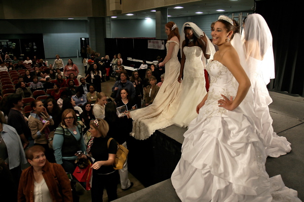 Highlights of the Arkansas Democrat-Gazette 2011 Bridal fair 