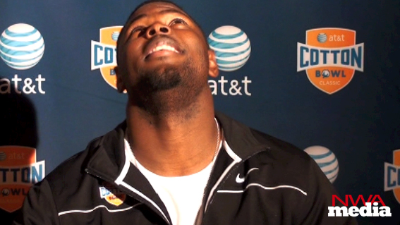 Players and coaches give their first impressions of Cowboys Stadium, where Arkansas will face Kansas State Friday night in the Cotton Bowl. 