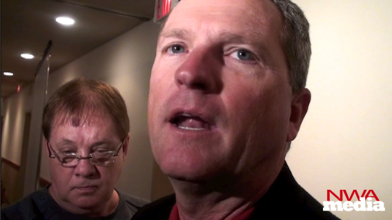 Arkansas coach Dave Van Horn spoke to the Swatter's Club on Monday at the Clarion Inn in Fayetteville. 