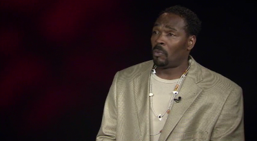 Rodney King, the black motorist whose 1991 videotaped beating by Los Angeles police officers was the touchstone for one of the most destructive race riots in the nation's history, died Sunday. He was 47.