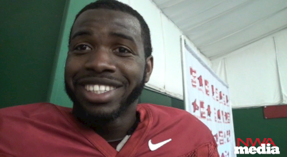 Arkansas quarterback/wide receiver Brandon Mitchell recaps the Razorbacks' practice on Thursday.