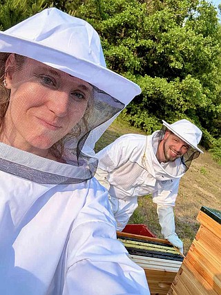 Abuzz in Bloomburg: Cass County veteran finds sweet success — and