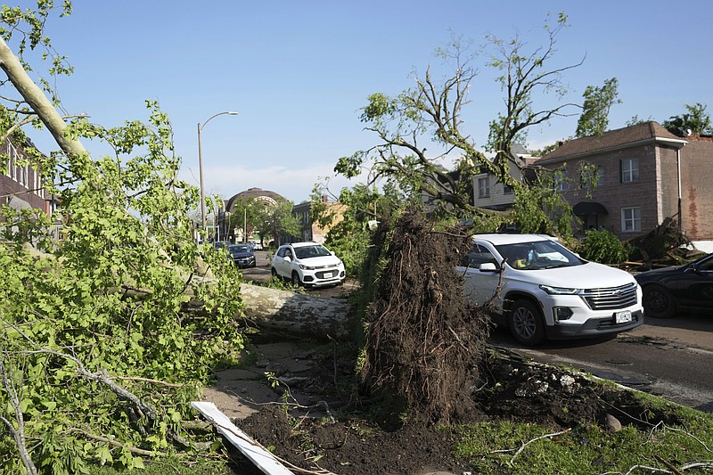 At least 4 dead after tornado and severe storm batters St. Louis, mayor ...