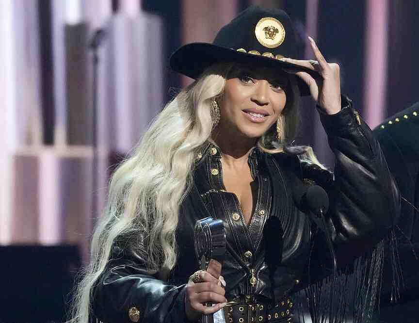Unreleased Beyoncé music stolen during her tour