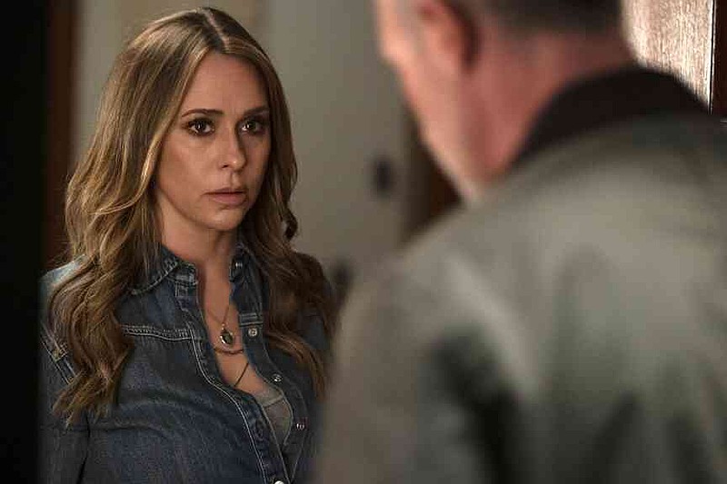 This image released by Sony Pictures shows Jennifer Love Hewitt in a scene from "I Know What You Did Last Summer." (Matt Kennedy/Sony Pictures via AP)