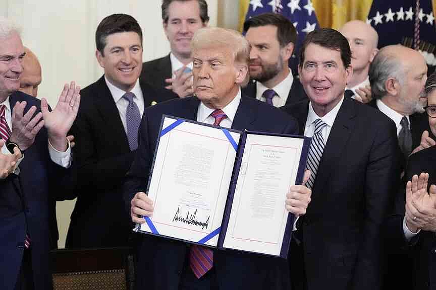 Trump signs new stablecoin regulations into law | Jefferson City News ...