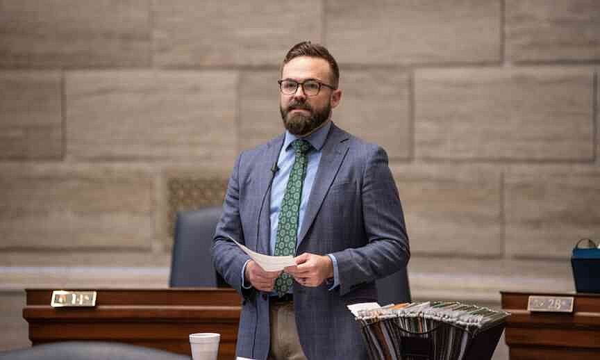 Missouri Senate looks to give nonviolent offenders second chances, redefine stalking