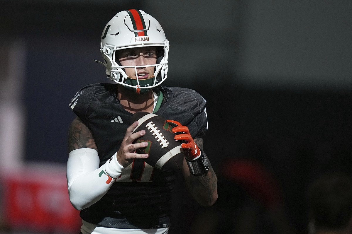 Former Georgia QB Carson Beck prepares for Miami debut