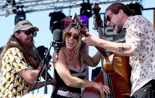Bluegrass Festival Favorites: Banjo Play-along - Livre Avec Audio Téléchargeable