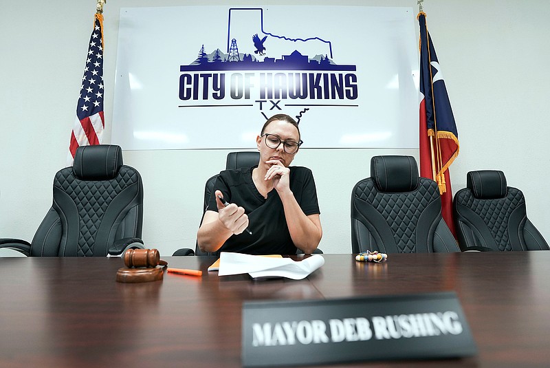 Mayor Debbie Rushing Rural Texas woes: Political disputes, lawsuits and mayor's arrest rock ...