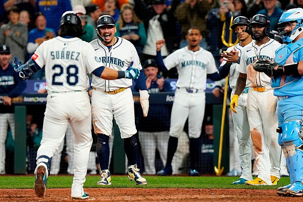 Grand slam has Mariners up 3-2 over Blue Jays in ALCS