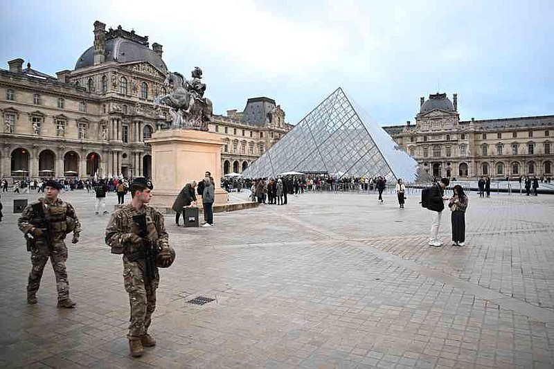 Louvre remains closed one day after jewel heist Texarkana Gazette