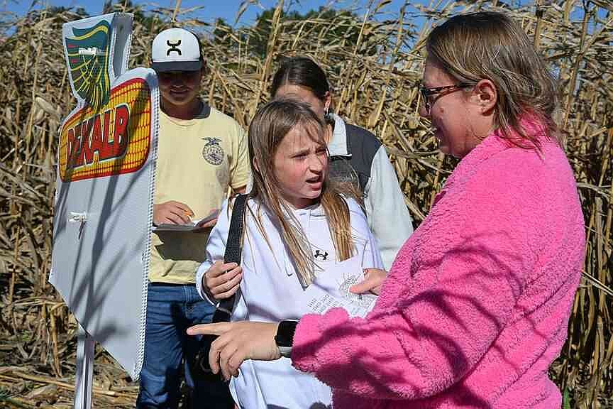 Corn mazes help keep family farms running
