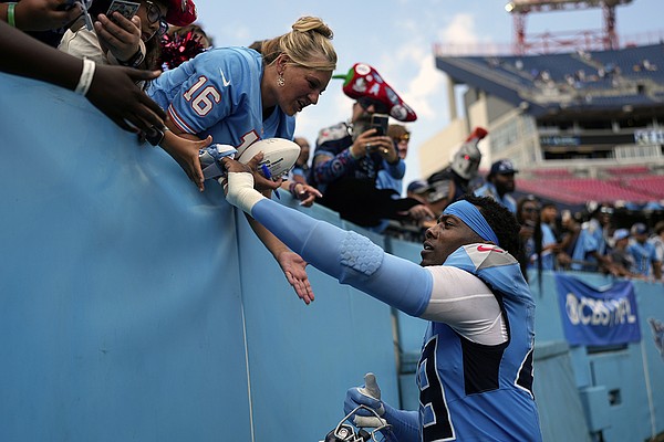 The Injured Athlete 第二版 One-win Titans keep taking hits as list of injured players grows