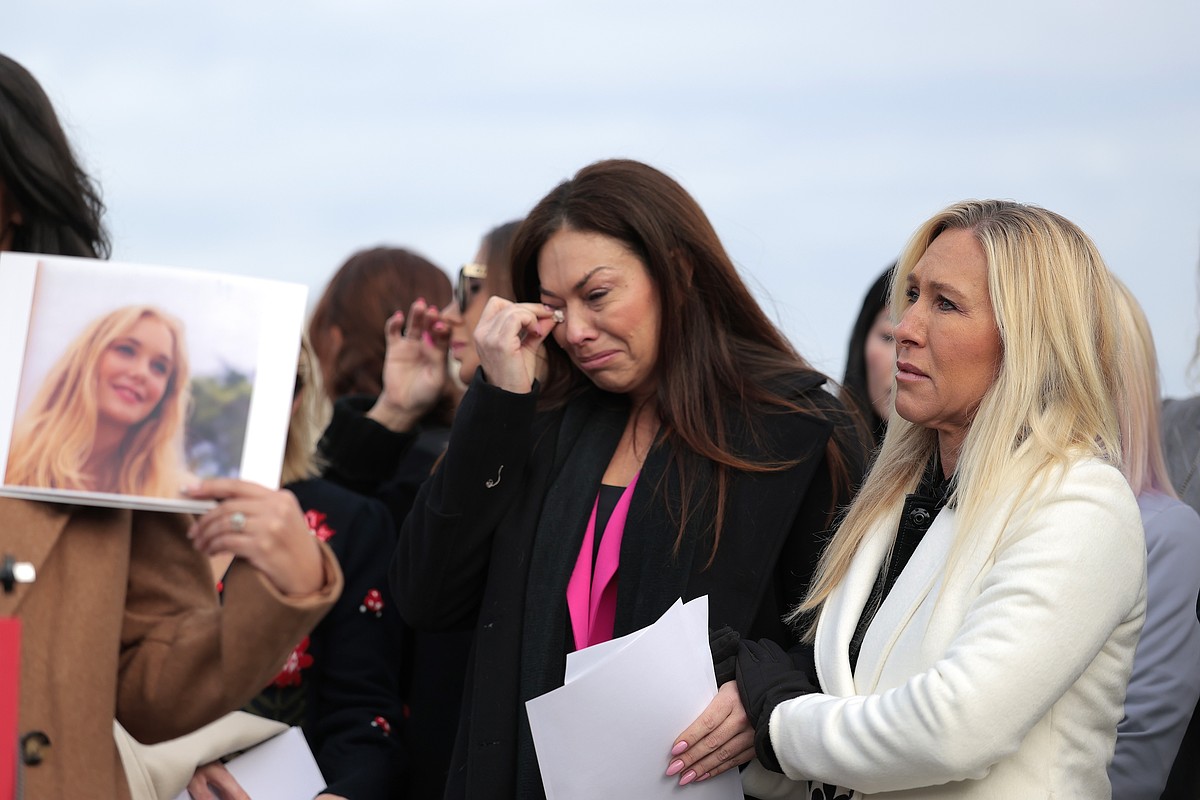 Opinion: The three GOP women who broke Trump’s grip on Congress