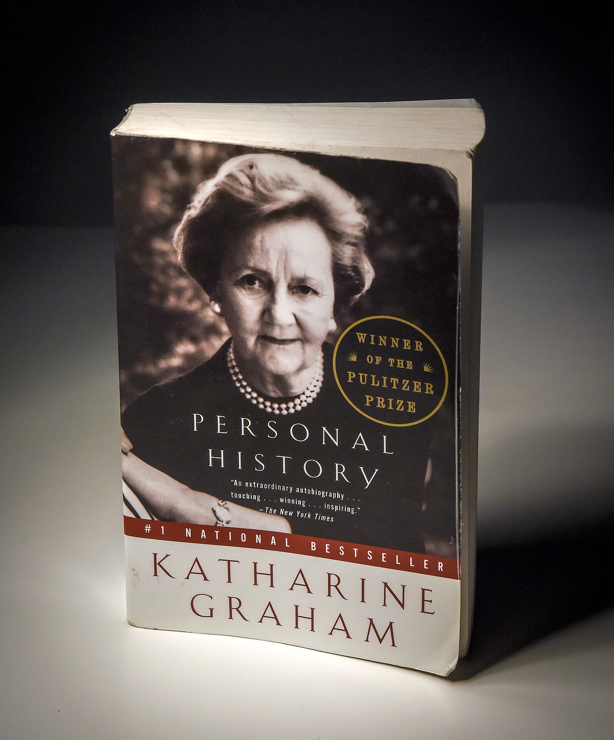 Evelyn Small, who helped Katharine Graham write her memoir, dies at 77 |  Texarkana Gazette