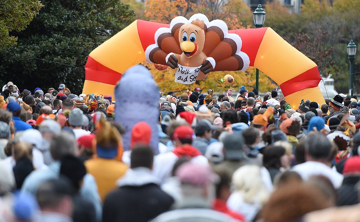 Things to do in Chattanooga this week: EPB holiday window unveiling and Thanksgiving events on the calendar