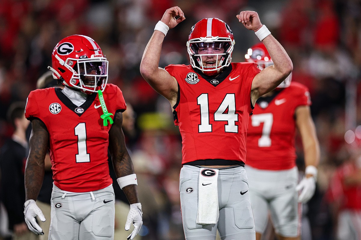 Georgia Tech, Georgia both feature dual-threat QBs known for toughness