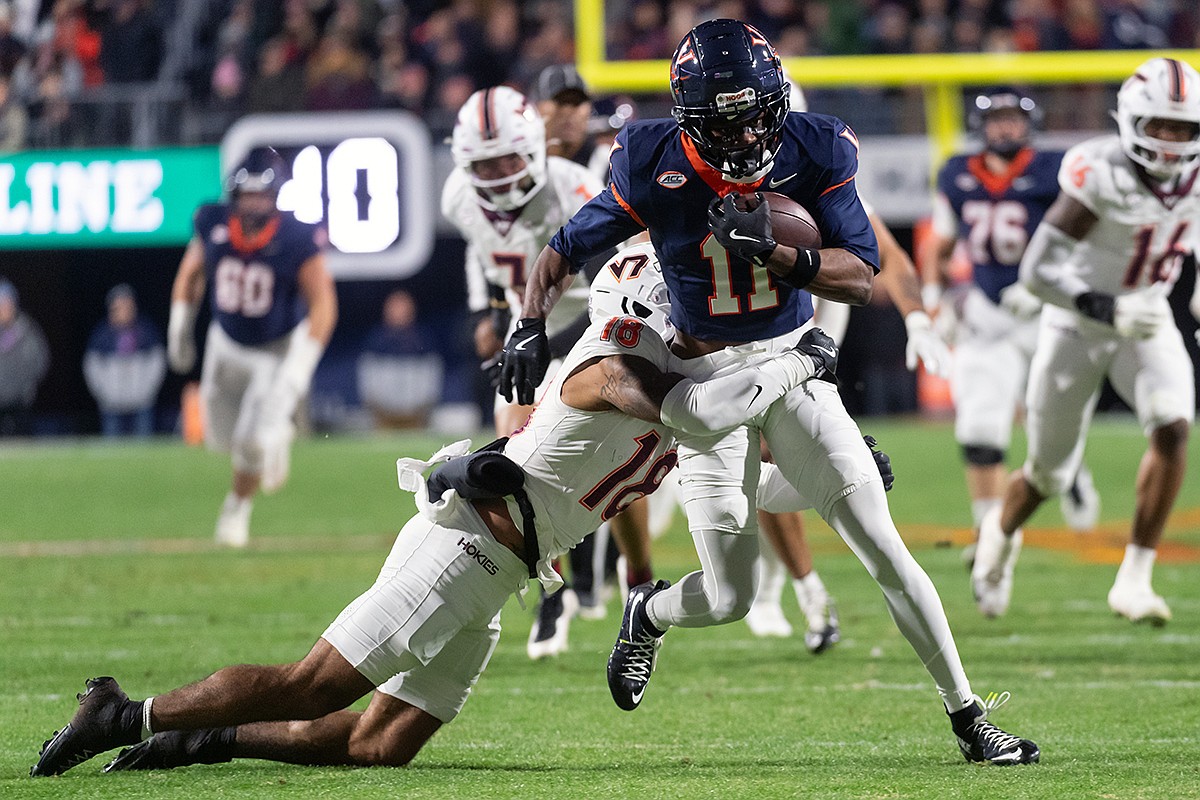 College football roundup: Virginia clinches spot in ACC title game 