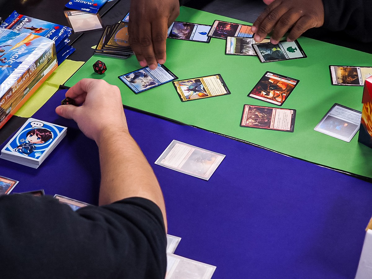 Trading card gamers find community at Texarkana shops | Texarkana