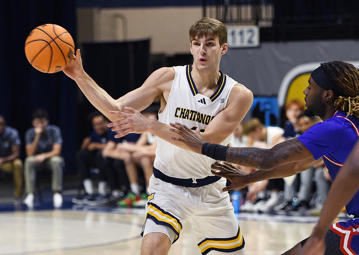 UTC men can’t overcome poor first half in loss to Tennessee State