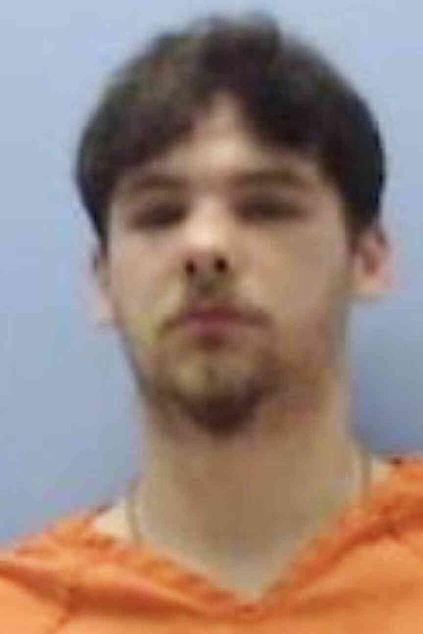 Sevier County, Arkansas man sentenced to six years after pleading guilty to fourth-degree sexual assault. Defendant was on probation for abuse of a corpse charge. | Texarkana Gazette