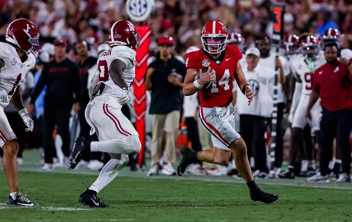 Stockton seeking SEC titles as Bulldogs backup and starting QB