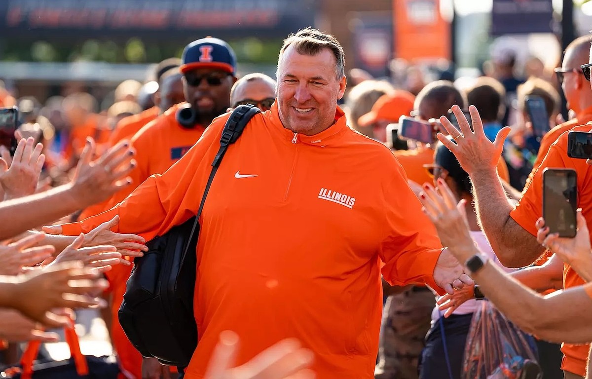 Vols to face Illinois for the first time in Music City Bowl