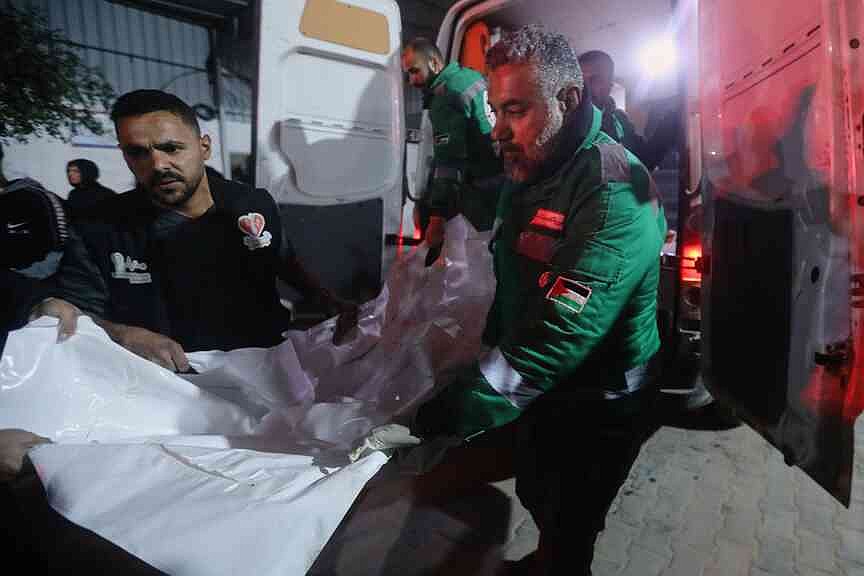Israeli fire kills at least five Palestinians in Gaza