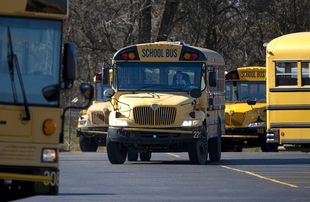 Texarkana, Texas, school board hears about finances, goals, bus seat ...