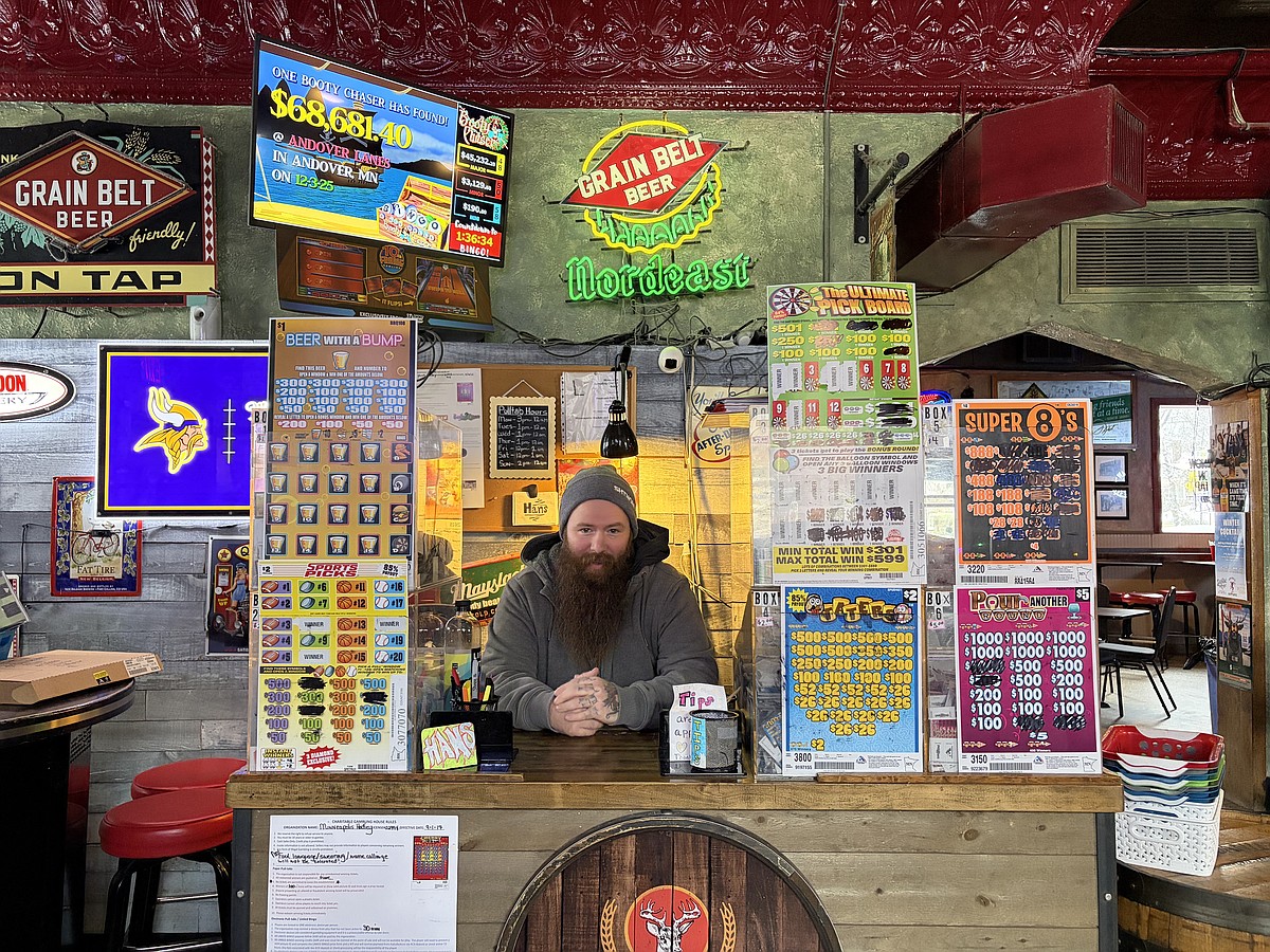 Technology can't kill this popular Midwestern bar game