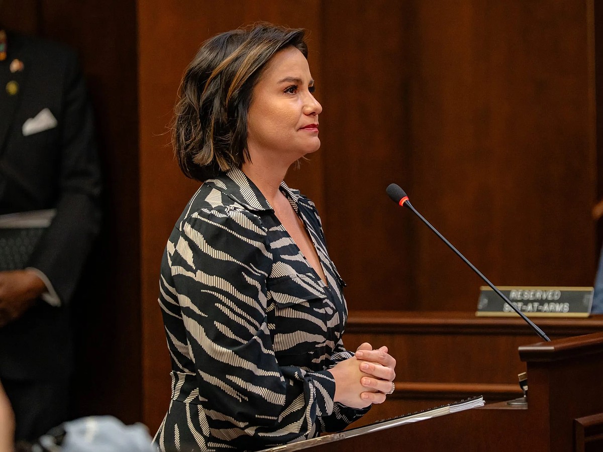 Former meteorologist sues Nashville news station for verbal abuse, objectification and retaliation