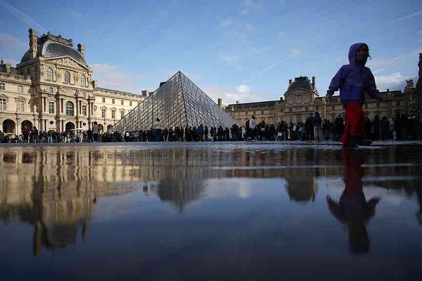 Louvre’s ticket price goes up 45 percent for non-European visitors