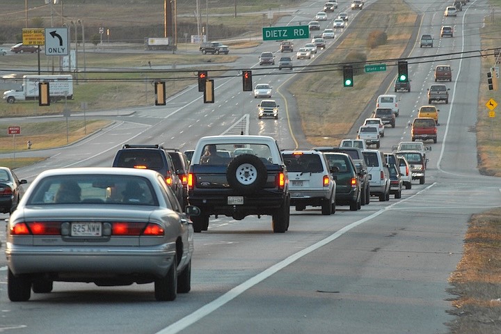 Seven vehicle crash in Fort Oglethorpe sends four to hospital