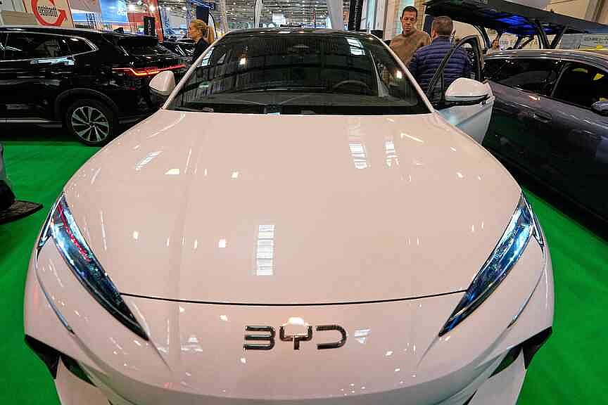 Chinese EVs make inroads in North America, worrying industry experts